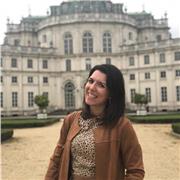 Tutor qualificata con formazione multidisciplinare offre lezioni personalizzate online per ogni livello e difficoltà.